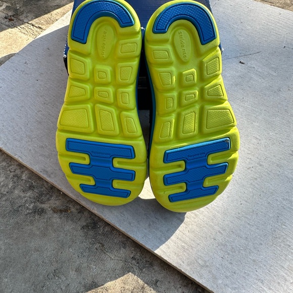 Stride Rite Phibian Shoes- NIB Size 11! - Picture 3 of 5